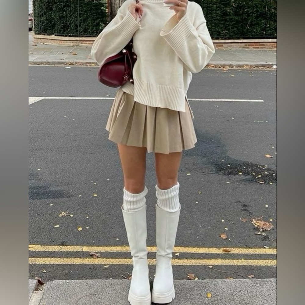 Love Tree Tan Skirt